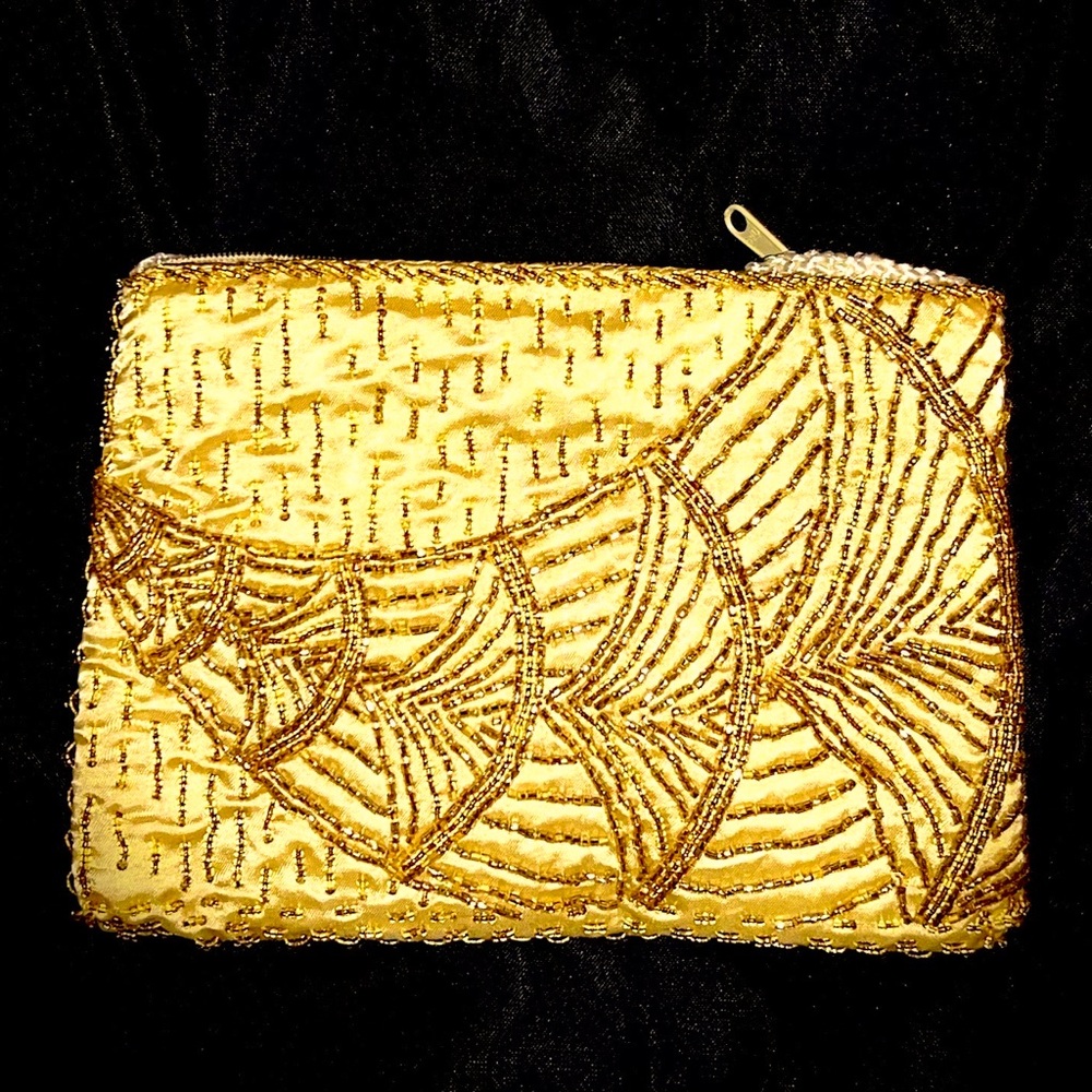 Vintage Beaded Gold/Yellow clutch